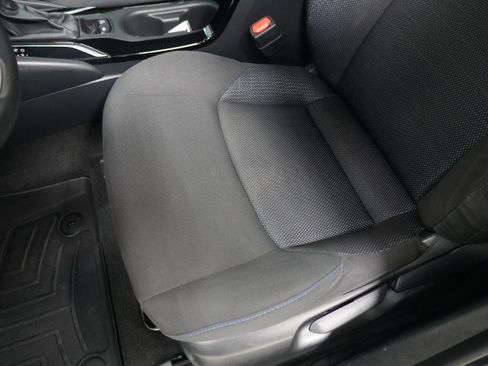 Used 2022 Toyota Corolla SE image 11