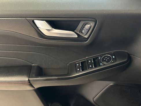 Certified 2023 Ford Escape ST-Line w/ Tech Pack #1 image 11