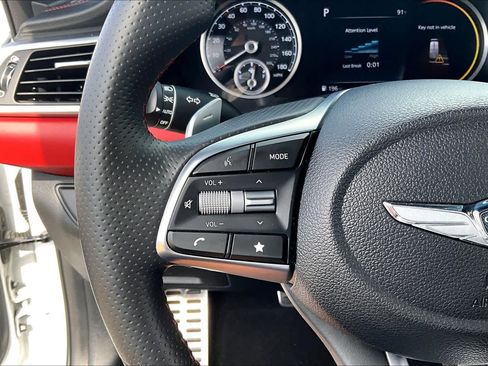 Used 2023 Genesis G70 2.0T w/ Sport Prestige Package RWD image 22
