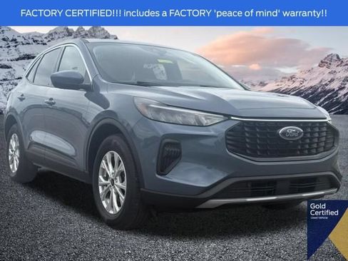 Used 2023 Ford Escape Active w/ Tech Pack #2 AWD/4WD image 1
