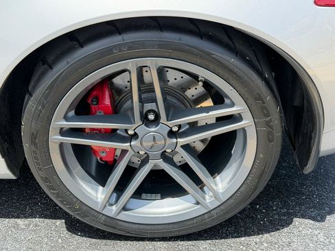 Used 2008 Chevrolet Corvette Z06 w/ Preferred Equipment Group RWD image 12