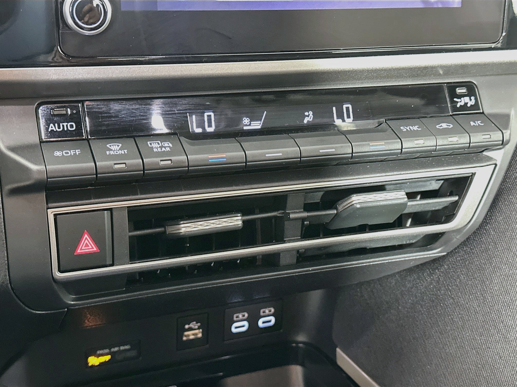 Used 2026 Toyota Camry LE FWD image 24