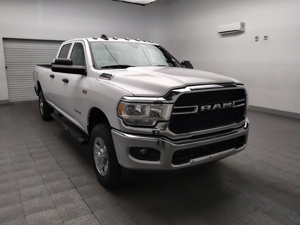 Used 2022 RAM 2500 Tradesman w/ Chrome Appearance Group AWD/4WD image 13