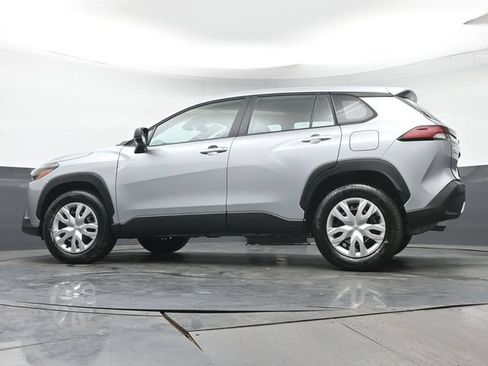 Used 2026 Toyota Corolla Cross L AWD/4WD image 29