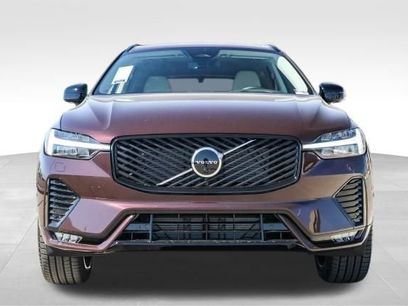 New 2026 Volvo XC60 B5 Ultra w/ Climate Package