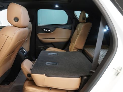 Used 2019 Chevrolet Blazer Premier w/ Sun and Wheels Package FWD image 28