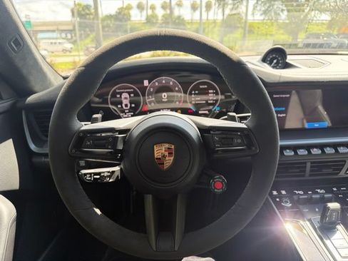 Used 2025 Porsche 911 Carrera S RWD image 7