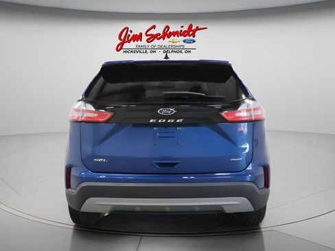 Used 2024 Ford Edge SEL w/ Convenience Package AWD/4WD image 5