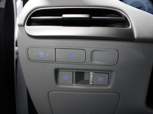Used 2025 Hyundai Palisade SEL FWD image 8