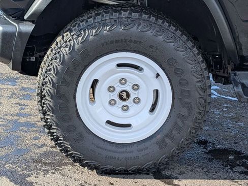 New 2025 Ford Bronco Heritage Edition image 14