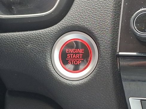 Used 2018 Honda CR-V Touring image 27