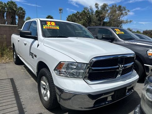 Used 2020 RAM 1500 Classic SLT RWD image 2