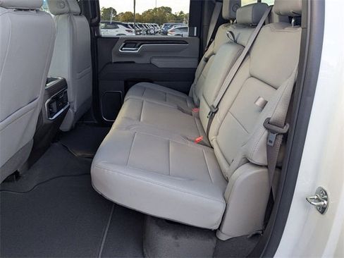 New 2026 GMC Sierra 2500 SLT w/ SLT Premium Package image 30