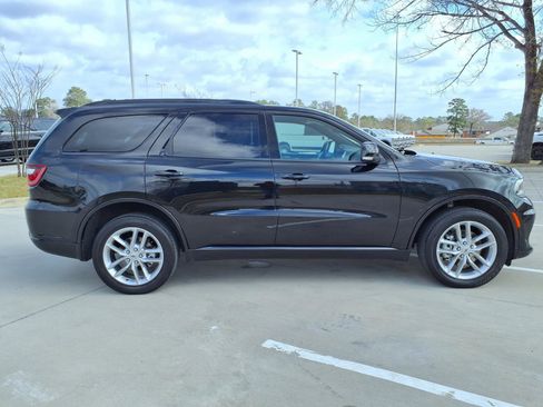 Used 2025 Dodge Durango GT image 5
