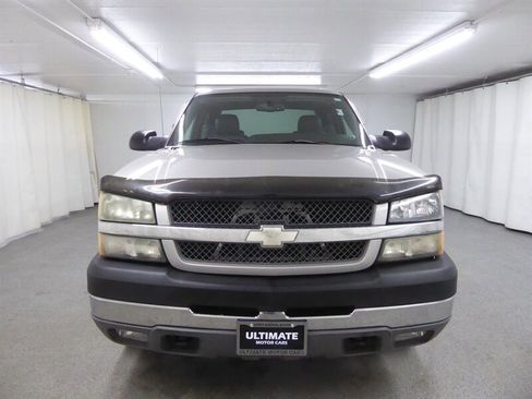 Used 2004 Chevrolet Silverado 2500 LS image 2