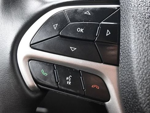 Used 2018 Jeep Grand Cherokee Limited RWD image 18