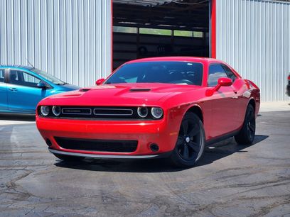 Used 2015 Dodge Challenger SXT w/ Driver Convenience Group