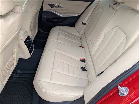 Used 2021 BMW 330i xDrive Sedan w/ Premium Package image 20