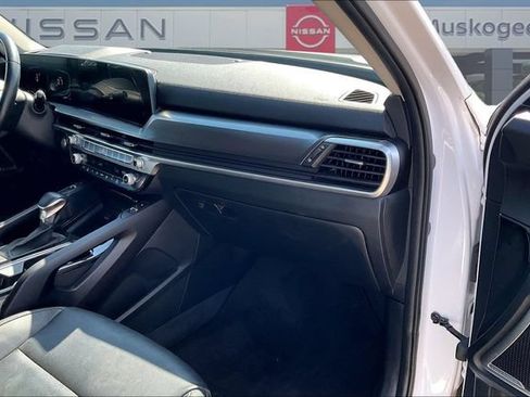 Used 2025 Kia Telluride S AWD/4WD image 25