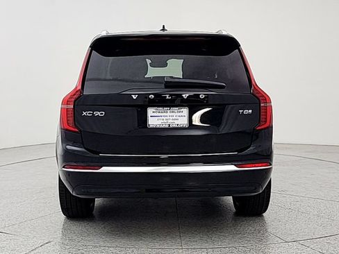 New 2026 Volvo XC90 T8 Plus w/ Protection Package Premier AWD/4WD image 6