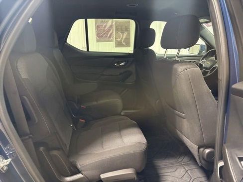 Used 2023 Chevrolet Traverse LT FWD image 25