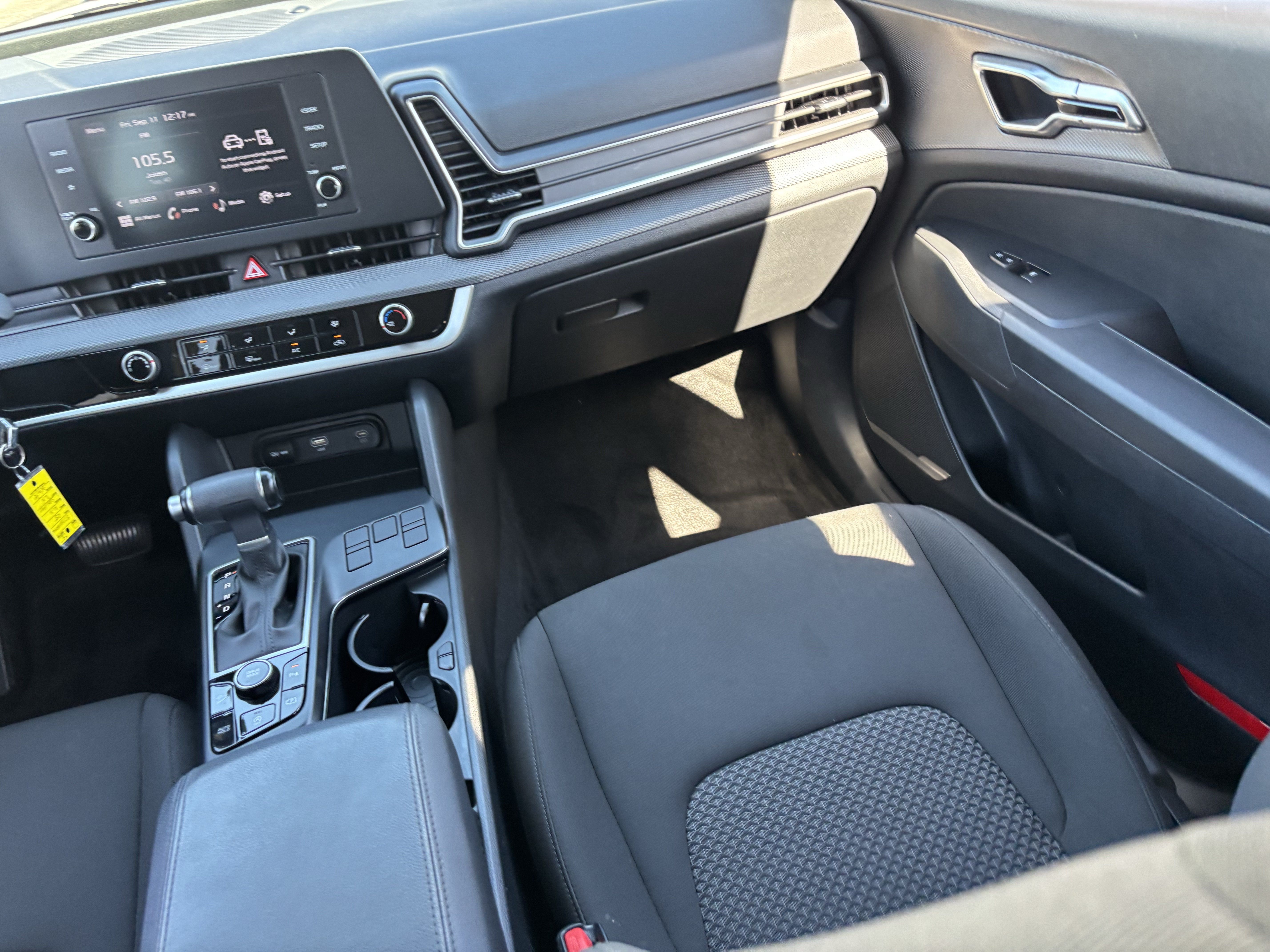 Certified 2025 Kia Sportage LX FWD image 14