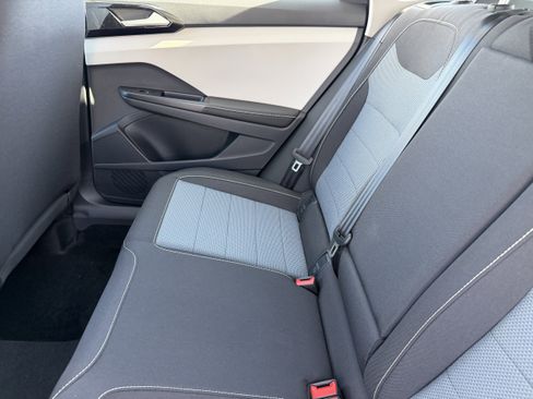 New 2026 Volkswagen Taos S image 15