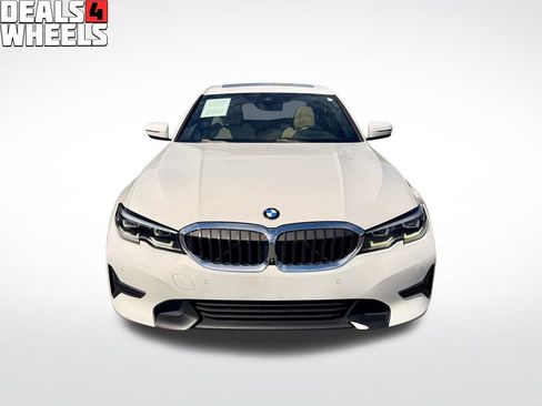 Used 2020 BMW 330i Sedan w/ Convenience Package RWD image 2