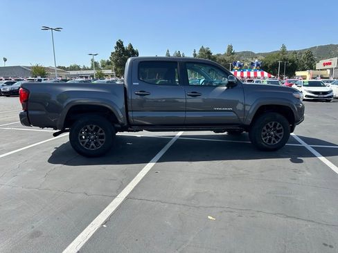 Used 2023 Toyota Tacoma SR5 w/ Technology Package image 4