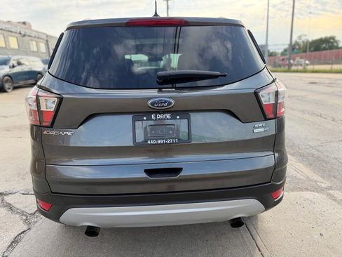 Used 2018 Ford Escape SEL AWD/4WD image 6