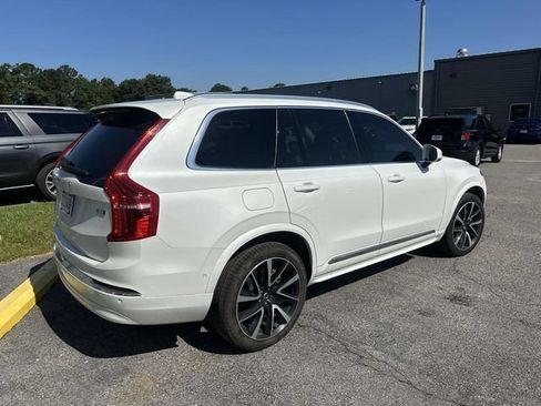 Used 2023 Volvo XC90 B6 Plus w/ Protection Package Premier AWD/4WD image 17