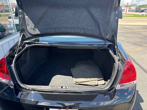 Used 2014 Chevrolet Impala LTZ FWD image 7