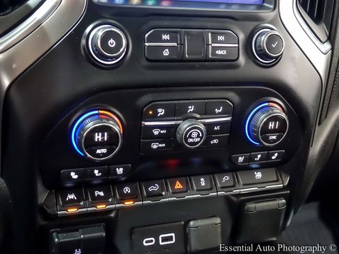 Used 2019 Chevrolet Silverado 1500 LTZ w/ LTZ Plus Package image 25