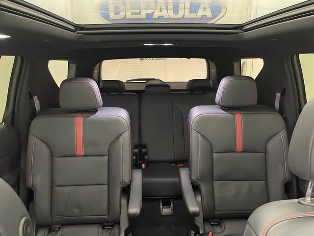 Used 2024 Chevrolet Traverse RS w/ LPO, Floor Liner Package AWD/4WD image 23