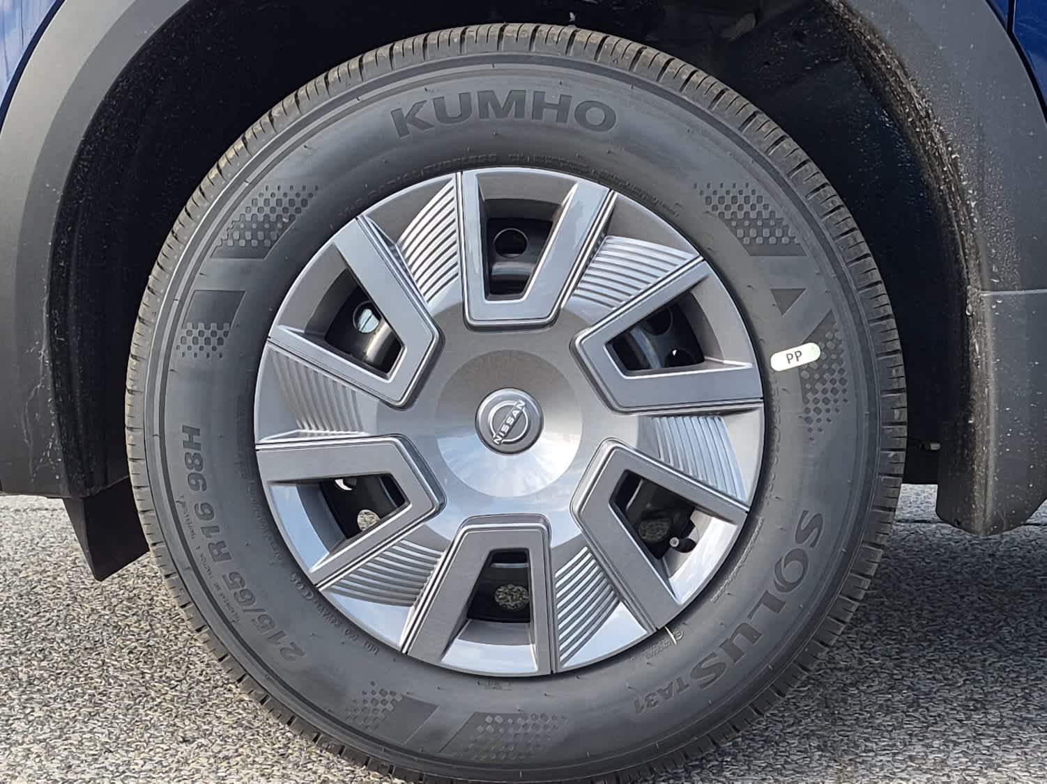 Used 2026 Nissan Kicks S AWD/4WD image 6