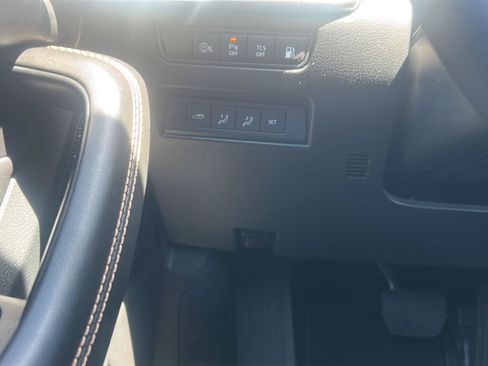 Used 2025 MAZDA CX-70 Plug-In Hybrid w/ Premium Plus AWD/4WD image 8