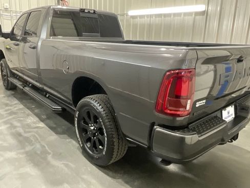 Used 2025 RAM 3500 Big Horn AWD/4WD image 25