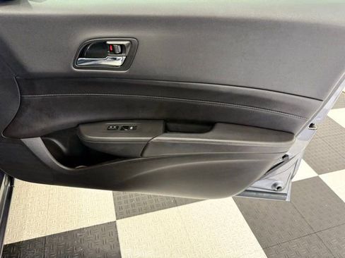Used 2018 Acura ILX w/ Premium Package image 21