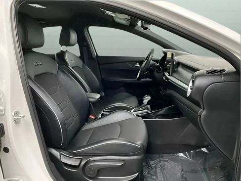 Used 2023 Kia Forte GT-Line w/ GT-Line Technology Package FWD image 14