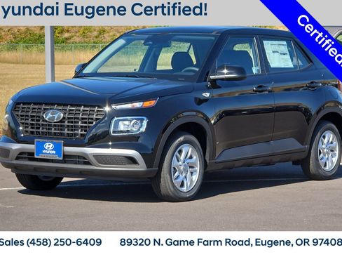 Used 2025 Hyundai Venue SE FWD image 10