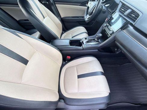 Used 2018 Honda Civic Sport Touring image 34
