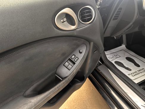 Used 2013 Nissan 370Z Touring w/ Sport Pkg RWD image 11
