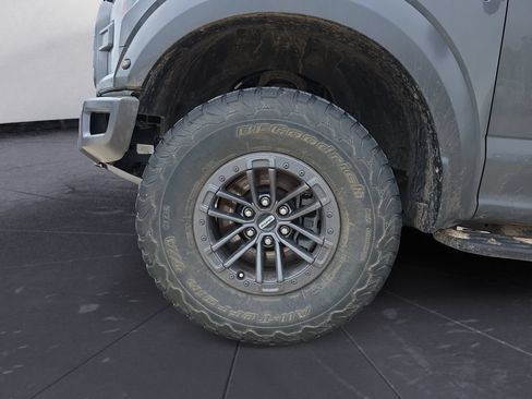 Used 2020 Ford F150 Raptor w/ Equipment Group 802A Luxury AWD/4WD image 14