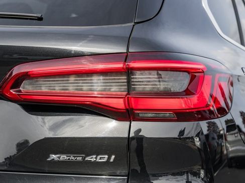 Used 2020 BMW X5 xDrive40i w/ Premium Package image 7