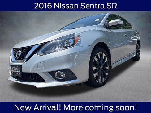 Used 2016 Nissan Sentra SR w/ Driver's Assist Package FWD image 2