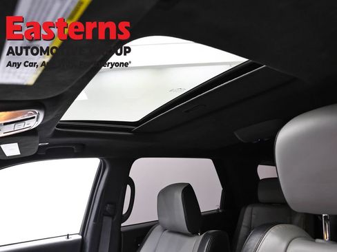Used 2022 Dodge Durango R/T AWD/4WD image 37
