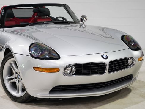 Used 2000 BMW Z8 RWD image 25