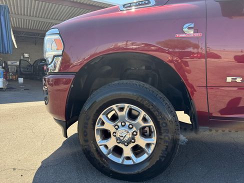 Used 2023 RAM 2500 Laramie AWD/4WD image 10