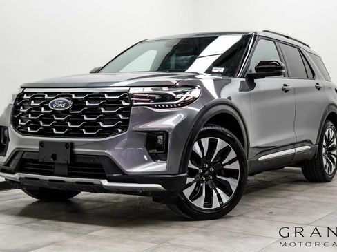 Used 2025 Ford Explorer Platinum w/ LUX Leather Package AWD/4WD image 1