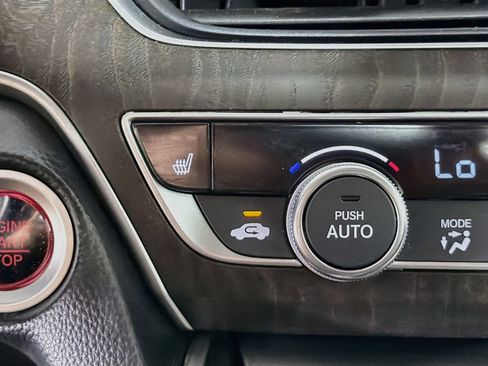 Used 2019 Honda Accord EX-L image 19